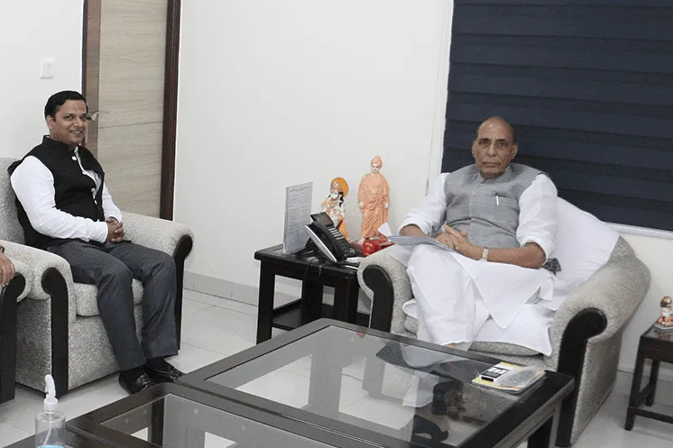 SHRI RAJ NATH SINGH Hon'ble Minister Of Defence, GoI